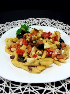 Una foto de Ensalada de pasta fresca fusilli