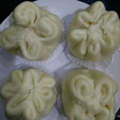 A picture of Bak Pao.