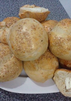 Una foto de Bollos rellenos de queso