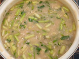 Canh củ nấu cá quả, rau cần