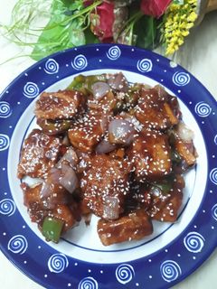 चिली ब्रेड मंचूरियन (Chilli bread manchurian recipe in Hindi) रेसिपी मुख्य फोटो