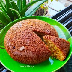 A picture of Rava cake.