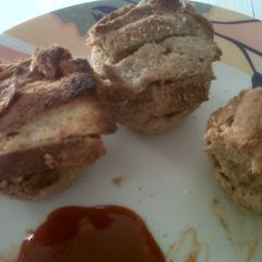 A picture of Breakfast Muffins with Bread.