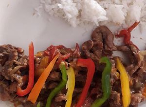 Una foto de Fajitas de arrachera con morrón
