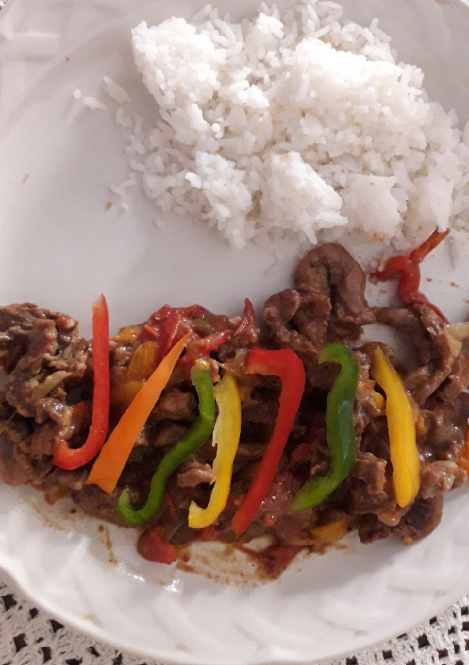 Una foto de Fajitas de arrachera con morrón