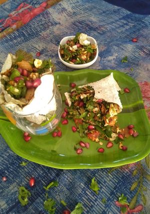 મેથી પાપડ નું સલાડ (Methi Papad Salad Recipe In Gujarati) રેસીપી મુખ્ય ફોટો