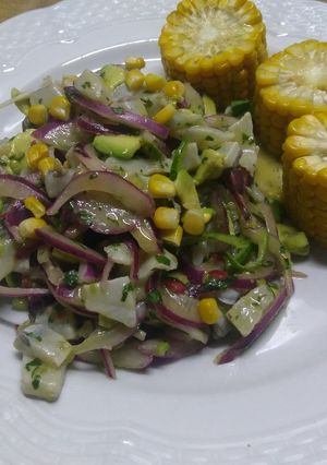 Una foto de Ceviche de Pejerrey con Choclos