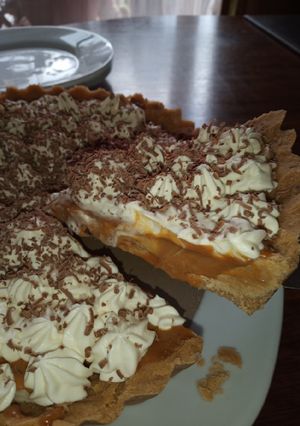 Una foto de Banoffee (tarta de plátano sin horno) a mi estilo