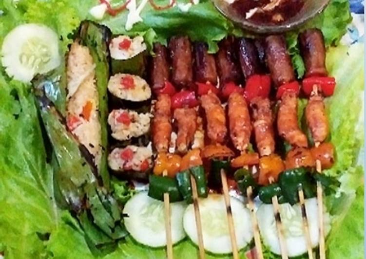 Langkah Mudah untuk Membuat Udang Sosis Bbq &amp; Nasi Bakar Cumi Rempah, Lezat Sekali