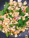 ลาบไก่แบบง่ายค่ะส่วนผสมน้อยมาก