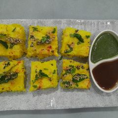 A picture of Sweet Corn Dhokala, मक्याचा ढोकळा.