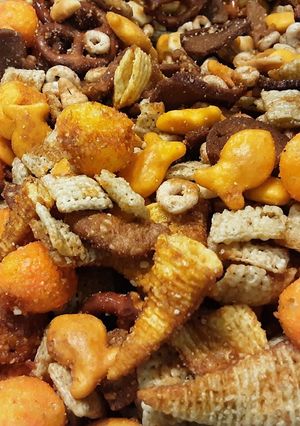 A picture of Maggie's Munchies Mix.