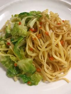 蒜香 孢子甘蓝 ·烤意面(简单 ·营养 又美味) 的食譜成品照片