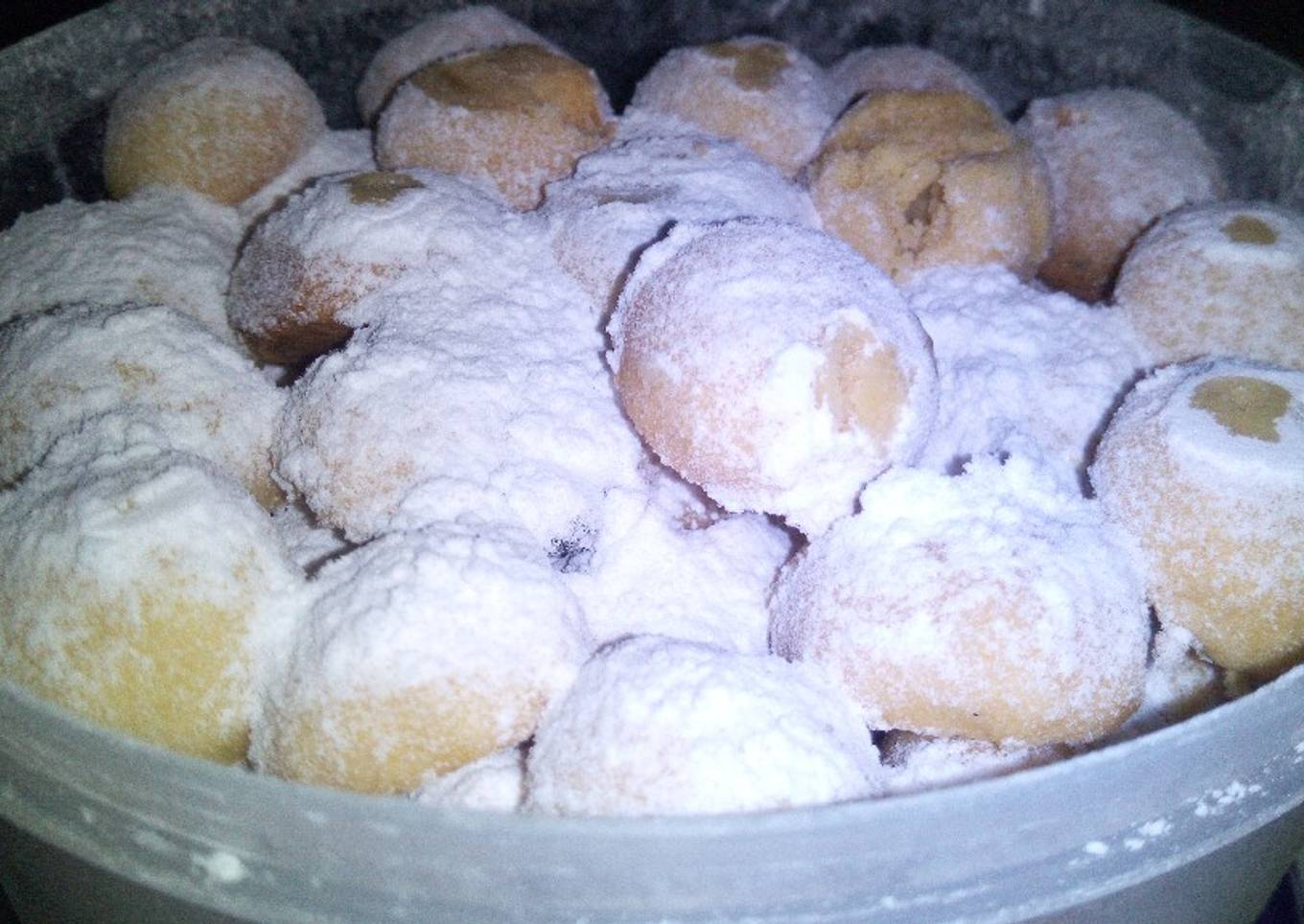 Bola-bola salju isi coklat (oven tangkring)