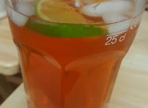 Una foto de Cocktail Americano a mi estilo