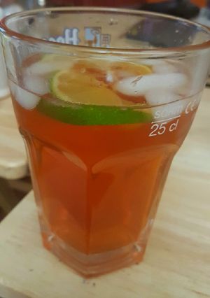 Una foto de Cocktail Americano a mi estilo