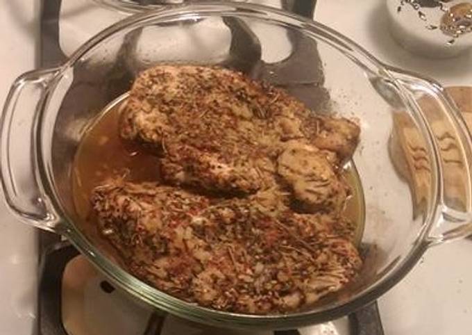 How to Prepare Quick Garlic-Herb Blend Chicken