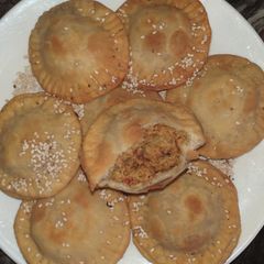 A picture of Chicken pie.
