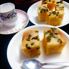A picture of Basbousa Cake.