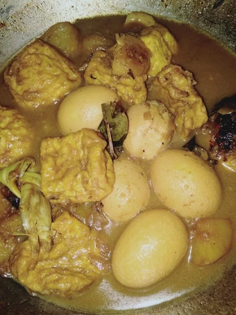 Langkah Mudah untuk Membuat Resep Semur Tahu Telor Kentang yang Bisa Manjain Lidah Anti Ribet, Mantap Sekali