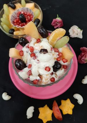 A picture of Macroni Fruit Salad.