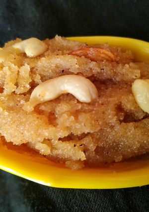 A picture of Suji ka halwa.