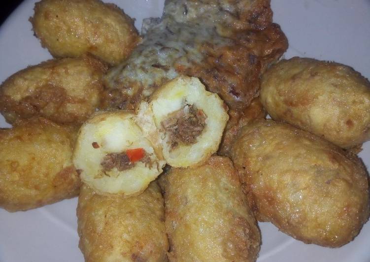 Simple Way to Prepare Homemade Potato ball with meat Cooking Basics for Newbies