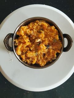 கேரட் அல்வா(carrot halwa recipe in tamil) செய்முறை முக்கிய புகைப்படம்