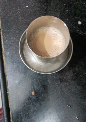 अदरक वाली चाय रेसिपी मुख्य फोटो