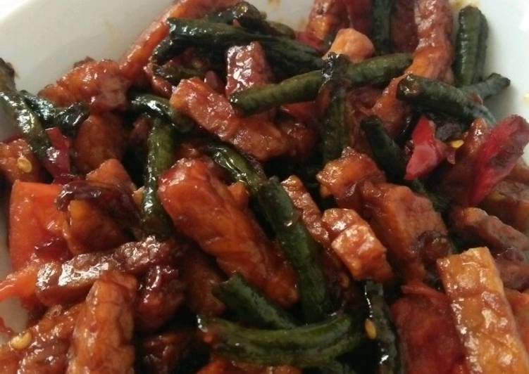 Cara Gampang meracik Oseng Tempe Kacang Panjang (Oreg Basah), Enak