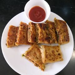 A picture of Bada roti.