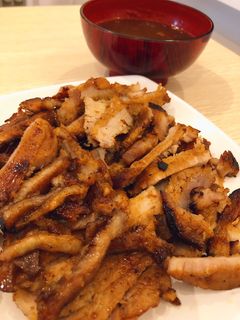 Hình của món Thịt xá xíu bằng nồi chiên không dầu.