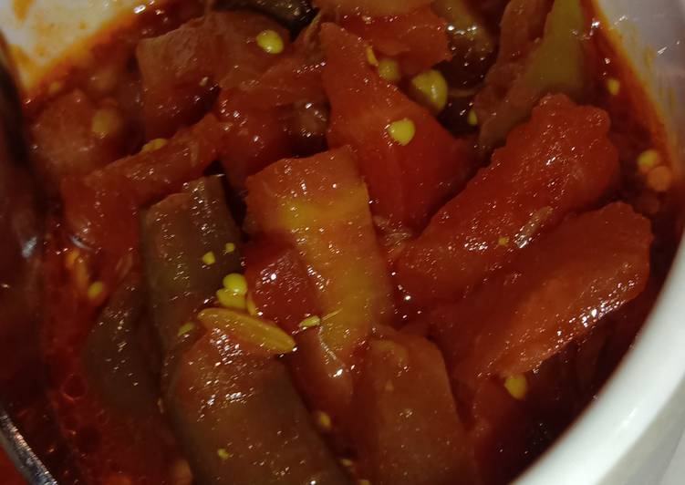 Step-by-Step Guide to Prepare Perfect Carrot Chilli Pickle