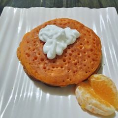 A picture of Orange pan cake.