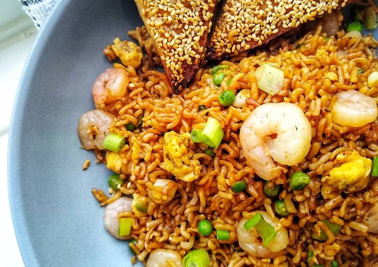 Recipe of Quick Shrimp Fried &#39;Rice&#39; (Konjac)