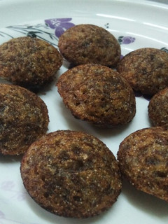 ராகி சேமியா பணியாரம்(Ragi semiya paniyaram recipe in tamil) செய்முறை முக்கிய புகைப்படம்