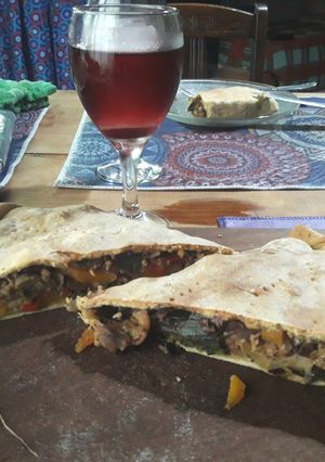 Una foto de Calzone de verduras