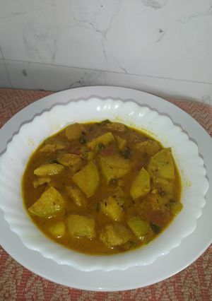 নিরামিষ ওলকপির ডালনা (ol kopir dalna recipe in Bengali) রেসিপির প্রধান ছবি