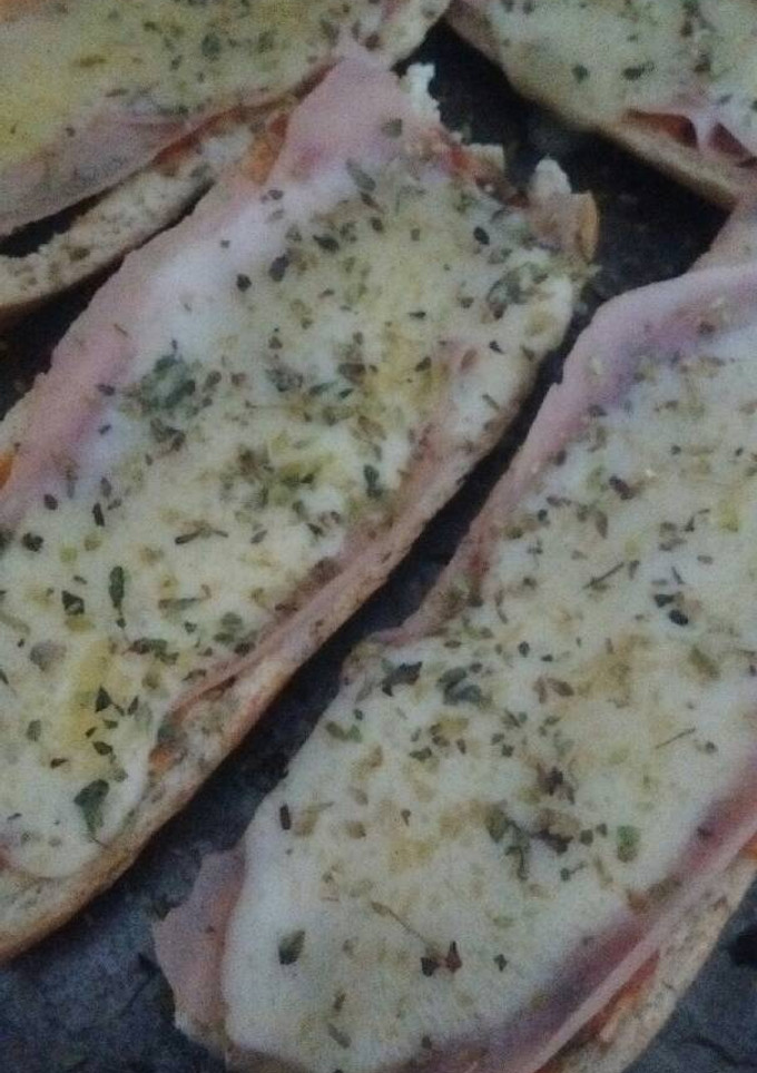 Una foto de Pan a la pizza 😉😉😉😉