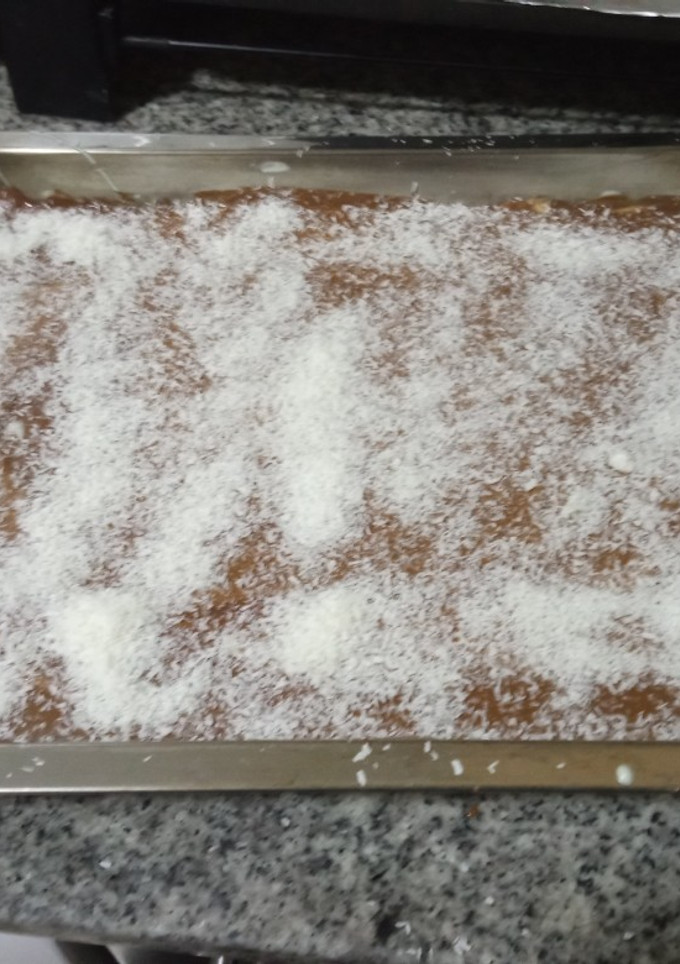Una foto de Pudin de limón con cobertura de chocolate