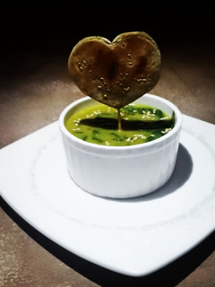 બાજરી પાલક આલની સબ્જી (Bajri Palak Aalni Sabji Recipe In Gujarati) રેસીપી મુખ્ય ફોટો