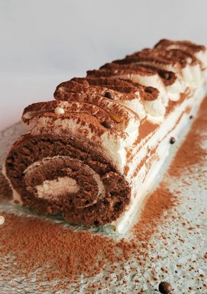Une photo de Bûche roulée façon tiramisu