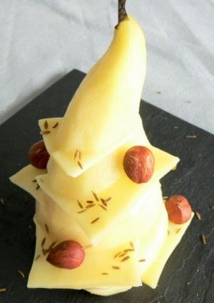 Une photo de Poire en mille feuille de comté