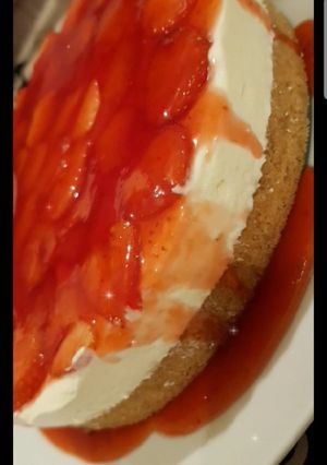 A picture of Strawberry cheesecake.