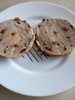 Una foto de Pan con vayas rojas