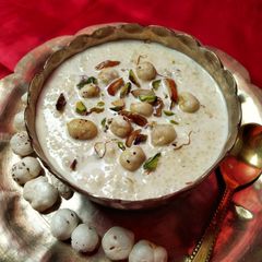 A picture of Samak Makhana Kheer.
