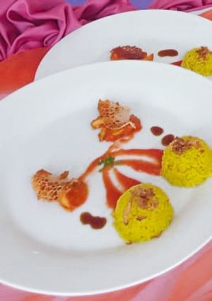 Foto resep Nasi kuning+Ayam goreng balado