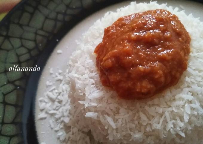 Langkah Mudah untuk Menyiapkan Ketan Urap Rice Cooker Anti Gagal