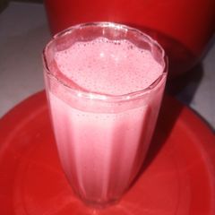 A picture of Strawberry milkshake.