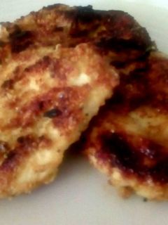 Una foto de Chuleta de Pollo🍗enpanizada con Avena